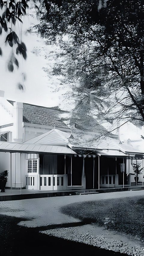 Portrait of Lodging Rooms in Menteng in 1910, Resembling Bed in the Movie Pengabdi Setan: 'Mother' Bed Should Not Be Disturbed