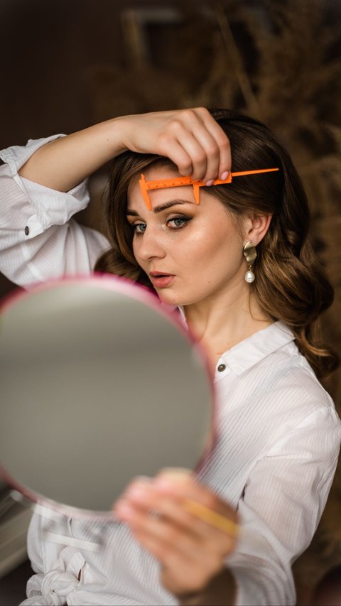 10 Interesting Facts About Eyebrows: Unlocking the Mysteries and Their Functions
