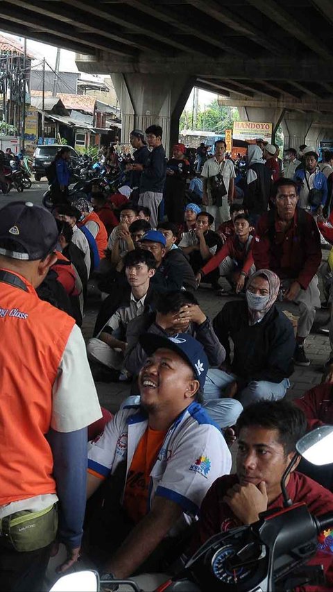 Terimbas Ribuan Buruh Demo di Bekasi,  Jasamarga Buka Tutup GT Cibitung 3