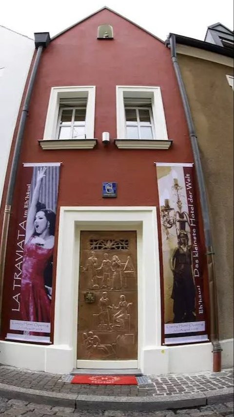 8 of the Smallest Hotels in the World