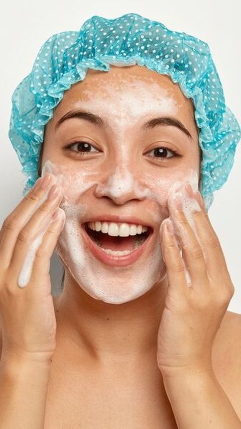 9 Pilihan Facial Wash yang Lembut Aman Untuk Kulit Sensitif