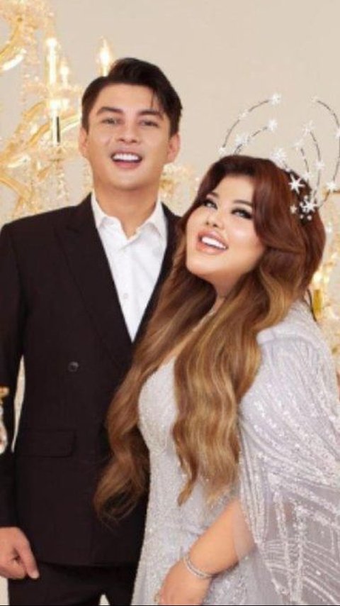 Decide to Divorce! Sneak Peek at 10 Photos of Shindy & Rendy Samuel's Palace-like House, the Sultan Couple