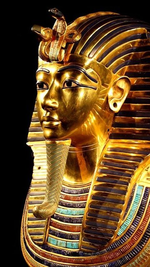 Viral Discovery of Ancient Egyptian Treasure, Strongly Suspected to Belong to Pharaoh