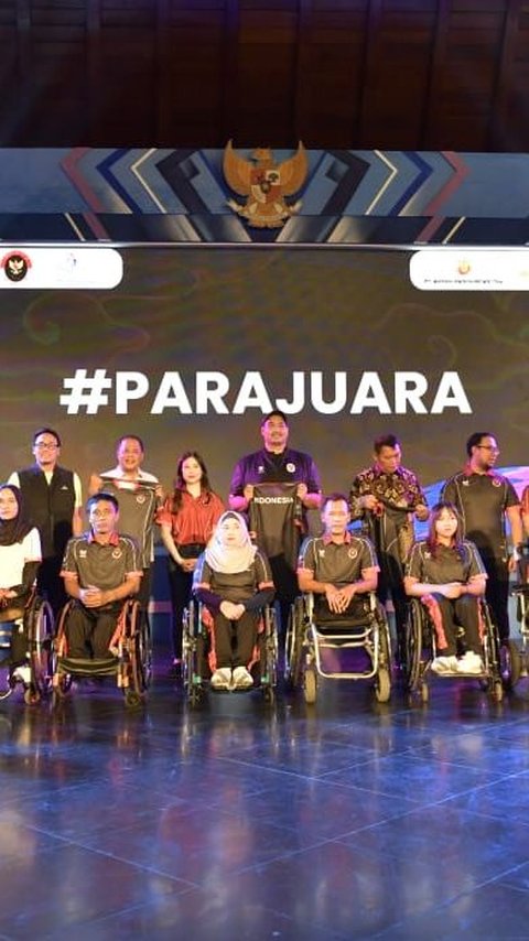 Launched Together with the Minister of Youth and Sports, Asian Para Games Athletes Wear Surakarta Designer Jerseys