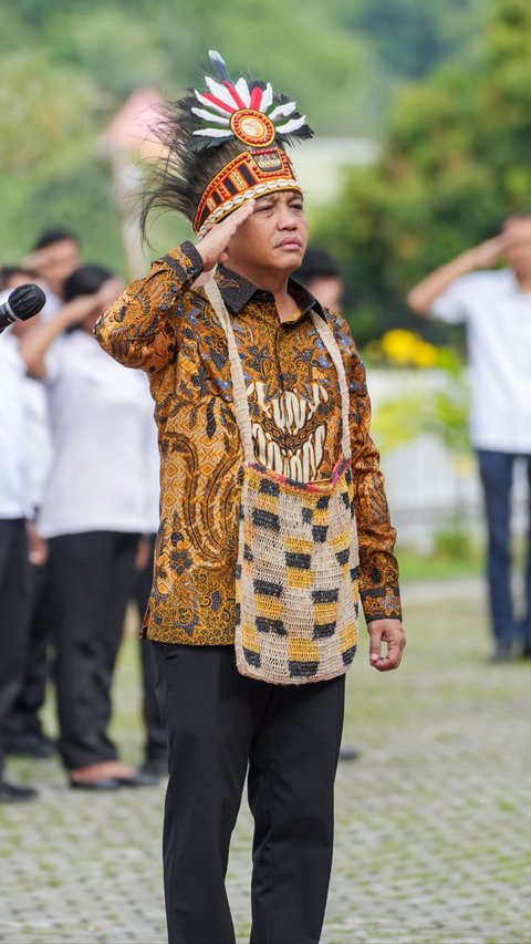 Pimpin Upacara di Papua, Wamen Raja Juli Antoni Intruksikan Langkah Mitigasi Konflik Pertanahan