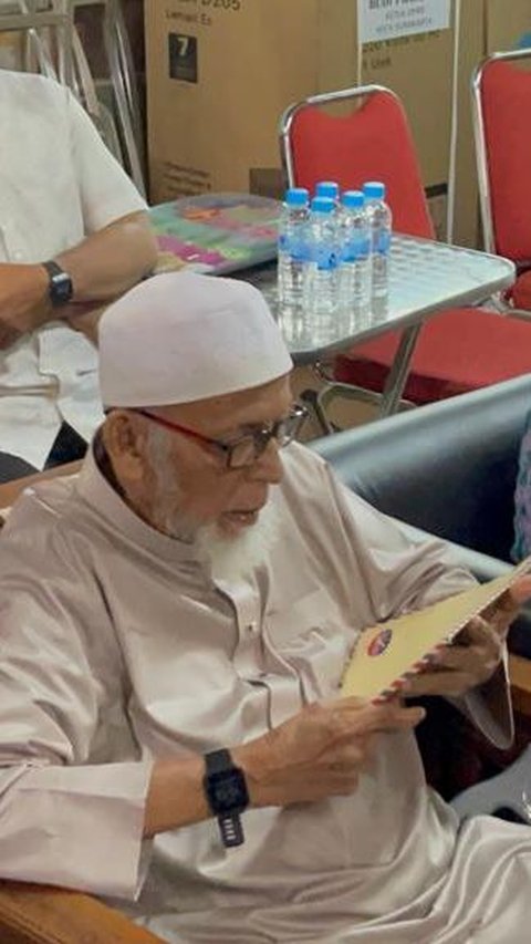 Abu Bakar Ba'asyir Kirim Surat untuk Ganjar Pranowo