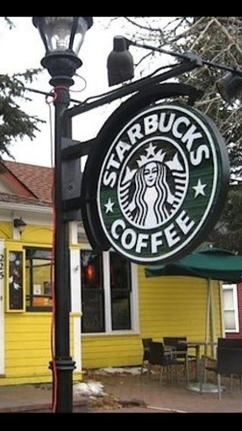 Gaji CEO Starbucks yang Sahamnya Sempat Rontok di Tengah Perang Israel Vs Palestina