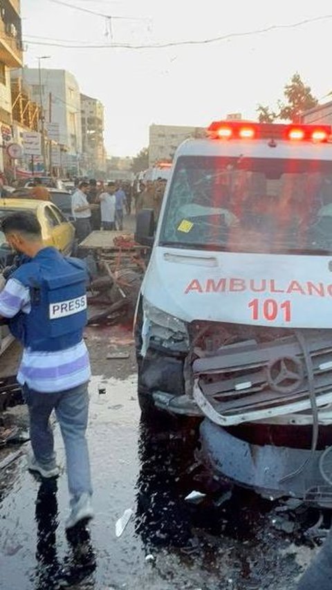 Ketika Mobil Ambulans Jaga Asa Kemanusiaan di Gaza, tapi Tak Luput dari Serangan Israel