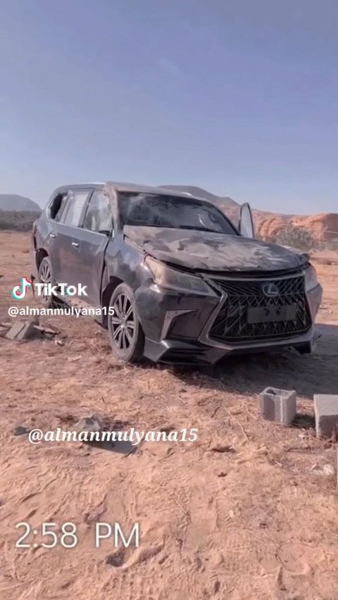 Potret Tempat Sampah Mobil Mewah di Arab Saudi, Lexus Harga Rp3 M Penyok Sedikit Langsung Dibuang