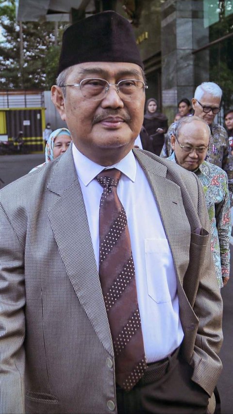 VIDEO: Ketua Jimly Kaget Ada 'Presiden & Menteri' Ikut Putusan Sidang MKMK, Ini Sosoknya