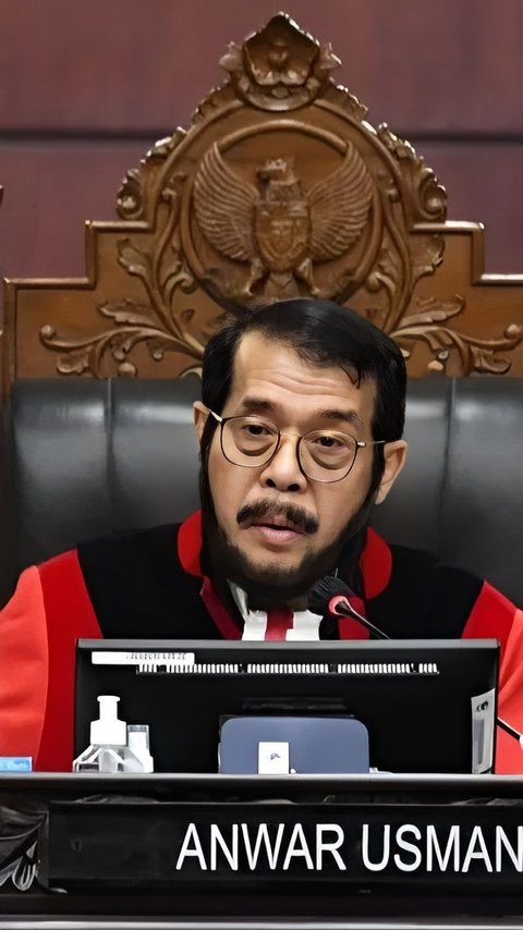 Putusan MKMK: Anwar Usman Dilarang Adili Sengketa Pilpres