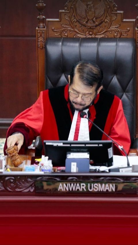 VIDEO: Klarifikasi Anwar Usman Kecewa Dicopot dari Ketua MK 