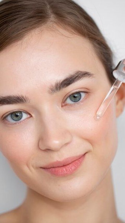 Baby Oil: The Hidden Secret for Facial Care