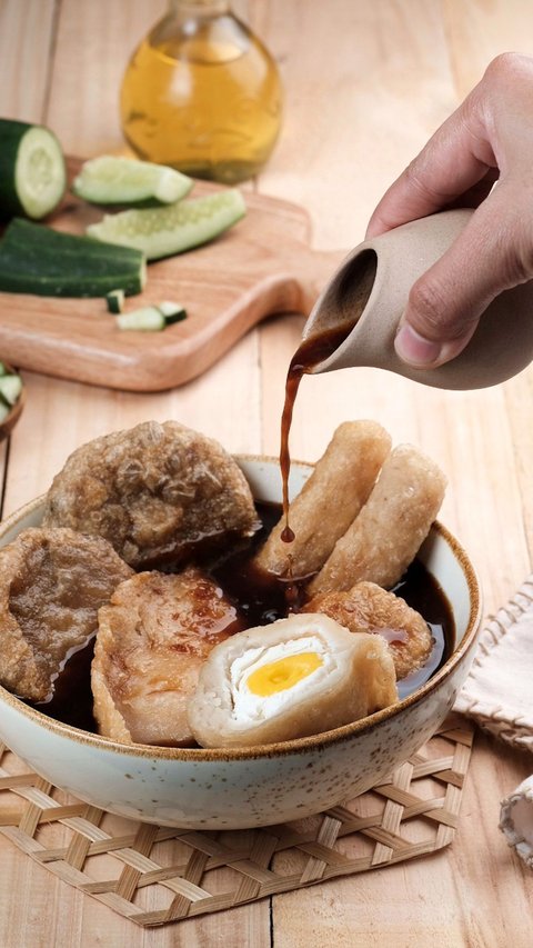 Make Your Own at Home, 2 Recipes for Thick and Savory Cuko Pempek