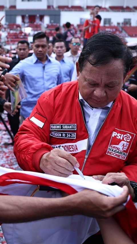 Persiapan Prabowo Jelang Debat Perdana: Membaca, Berenang dan Minum Jamu