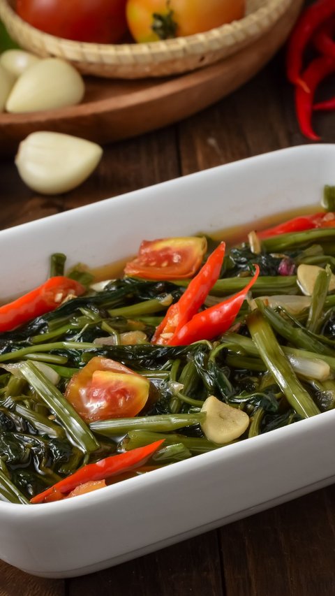 2 Simple Home Recipes, Stir-Fried Water Spinach with Fermented Soybean Paste