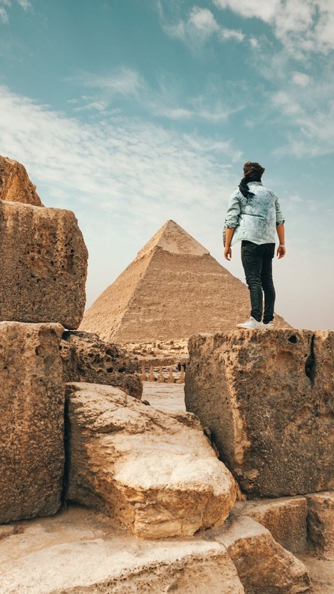 Ada 2 Piramida yang Terlupakan di Mesir, Bentuknya Bengkok dan Punya Lapisan Emas