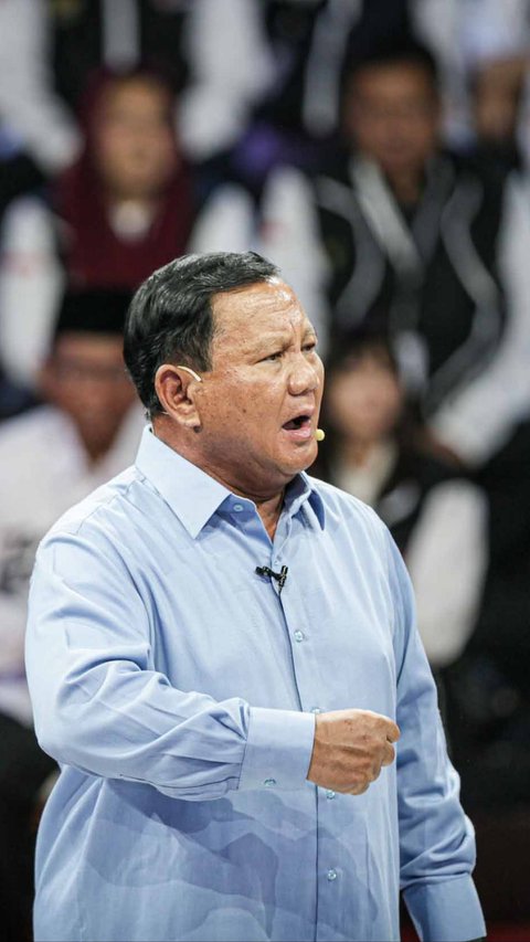 Prabowo Alihkan Jawaban Saat Ditanya Ganjar Soal Makam 13 Aktivis yang Diculik Tahun 1998