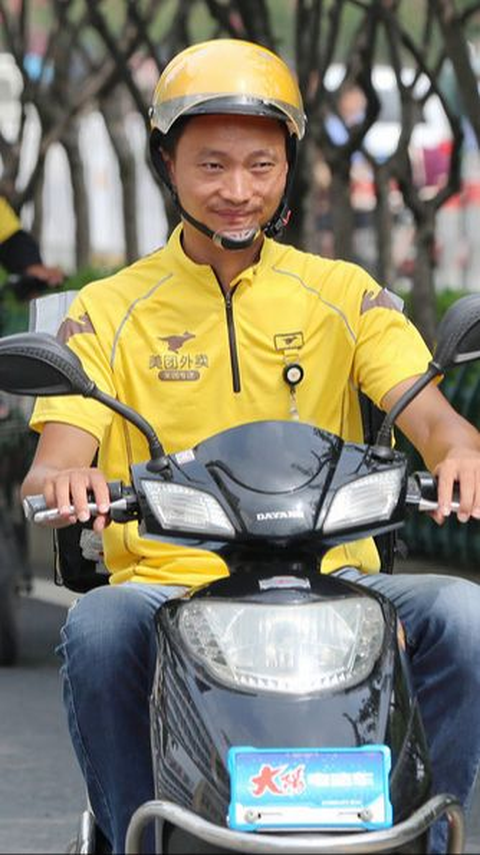 Food Courier in China Threatens to Poison Customers when Receiving Bad Reviews