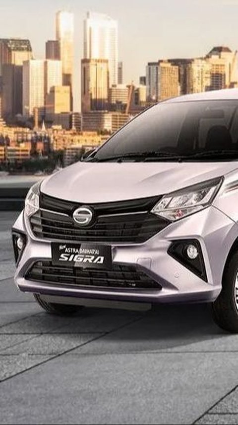 Sigra masih tetap menjadi raja di antara 20 mobil terlaris di Indonesia pada bulan Juni 2024.