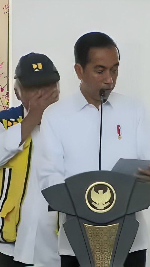 Momen Kocak Jokowi Sengaja Sebut Gelar Lengkap Menteri Basuki Saat Resmikan Pasar, Pak Bas sampai Salah Tingkah