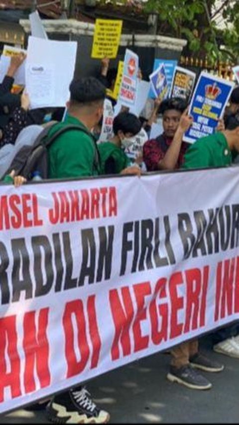 Ratusan Demonstran Warnai Sidang Praperadilan Firli Bahuri