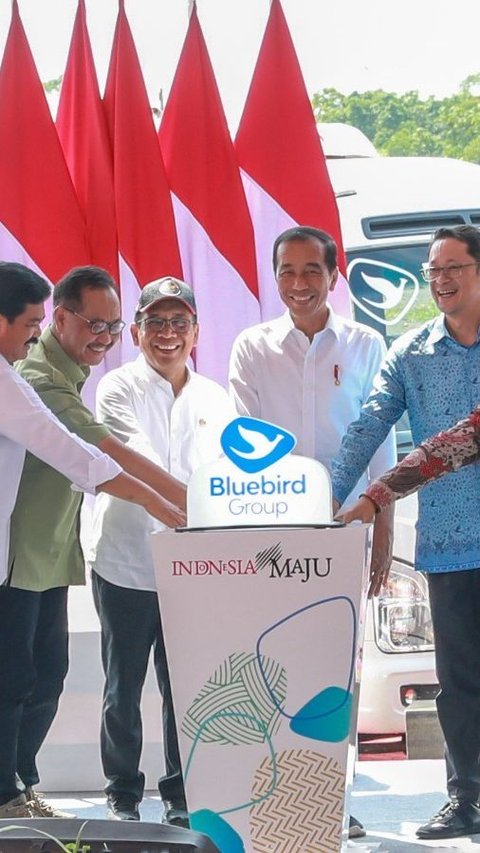 BlueBird Group Investasi Rp250 Miliar di IKN, Jokowi: Ada Taksi dan Mobil Listrik