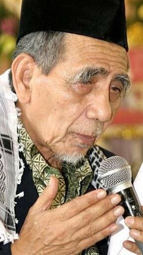 Fadhilah Luar Biasa Surat Yasin, Begini Penjelasan Mbah Moen, 20 Ayat Pertama Bisa Hilangkan Segala Kesulitan di Dunia