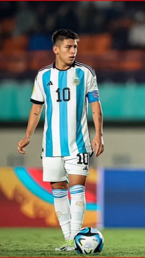 Gaya Mainnya Disebut Mirip Lionel Messi, Ini Sosok Claudio Echeverri Bintang Timnas Argentina U-17