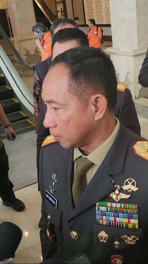 VIDEO: Panglima Agus 'Colek' Jokowi Minta Uang Lauk TNI Setara Polri Hampir Rp300 Ribu