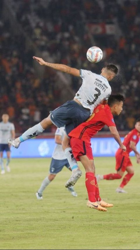 FOTO: Gol Balasan Persita Tangerang Sukses Bikin Persija Jakarta Tertahan di Posisi 9 Klasemen Laga BRI Liga 1