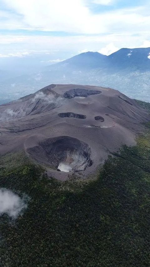 6 Fakta Gunung Marapi di Sumbar yang Kini Meletus, Ada Hutan yang Tak Boleh Dimasuki Siapapun