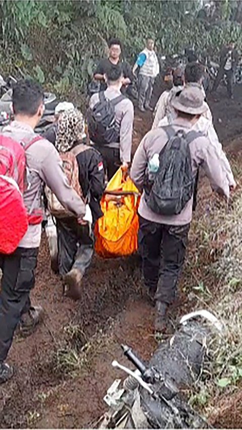 Dua Personel Polda Sumbar Jadi Korban Erupsi Gunung Marapi, Satu Orang Meninggal