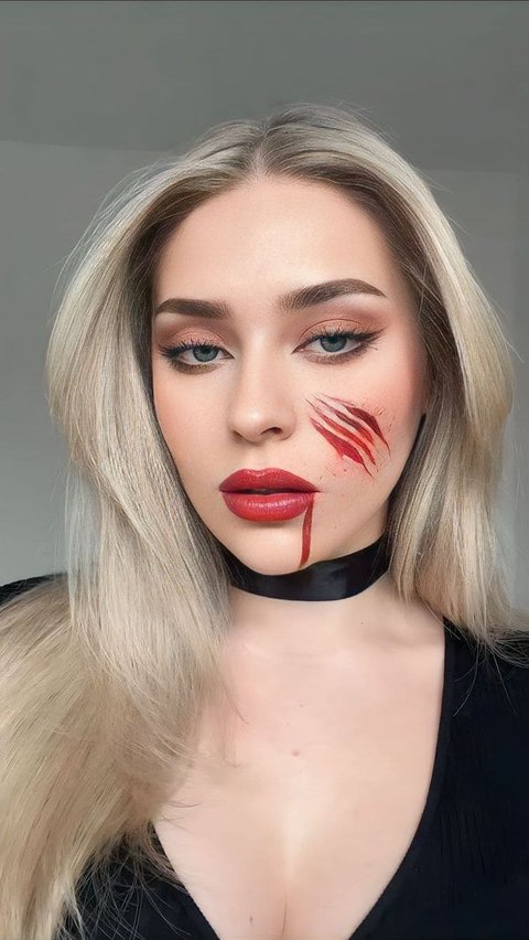 Create a Horror Makeup Effect for Costume Parties, Just Use a Fork