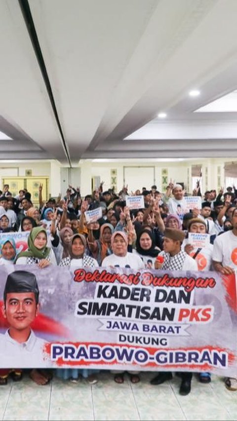 Simpatisan PKS Jabar Deklarasi Dukung Prabowo-Gibran