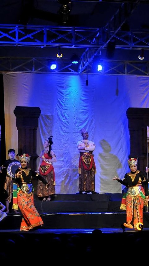 Mengenal Gambus Misri, Teater Khas Jombang yang Dipentaskan Para Santri
