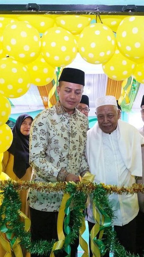 Penuh Kehangatan, Potret Musa Rajekshah Resmikan Gedung Yayasan Pendidikan Islam Terpadu