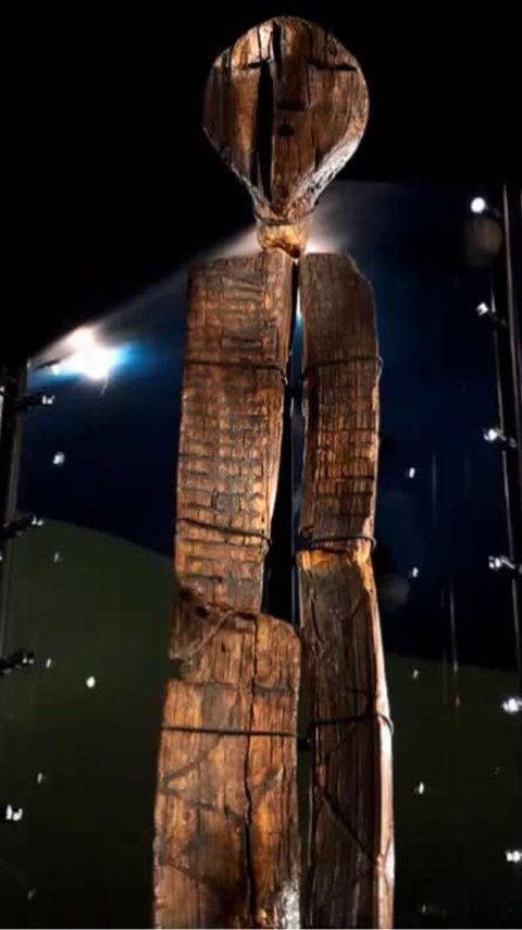 Ini Patung Kayu Tertua di Dunia, Usianya Lebih Tua dari Piramida Mesir dan Ada Simbol Misterius
