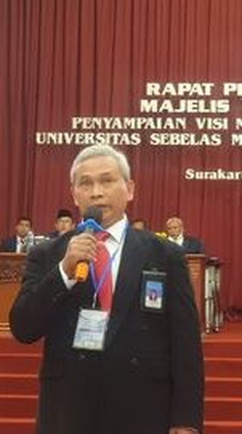 Tak Terima Gelar Guru Besar Dicabut, Dua Profesor UNS Kirim Surat Keberatan ke Mendikbud Nadiem