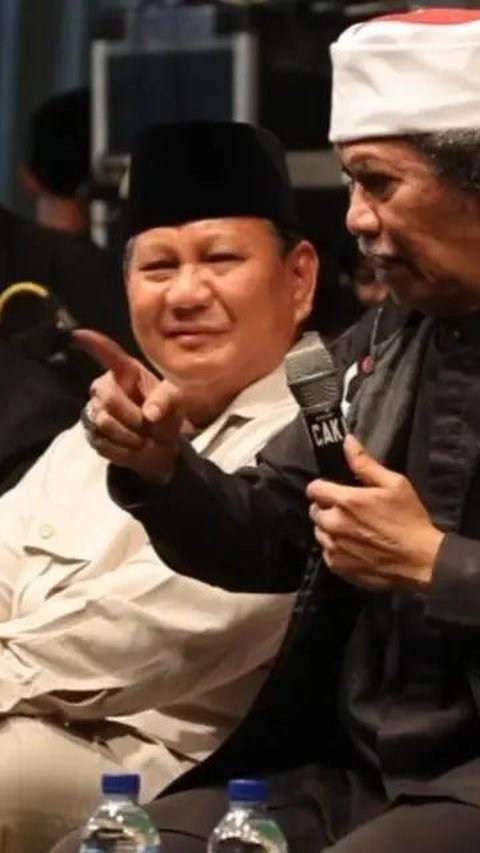 Doa Prabowo Subianto untuk Cak Nun di RSUP Dr Sardjito