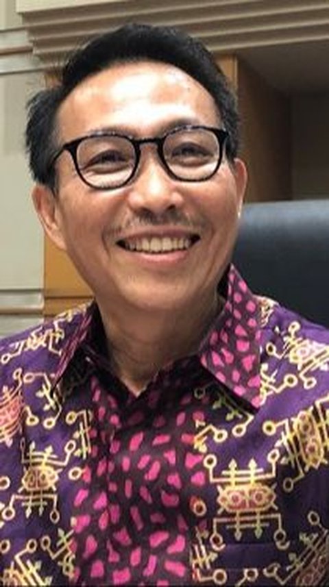 Gebrakan Stevano Adranacus, Anak Politikus PDIP Herman Hery di NTT