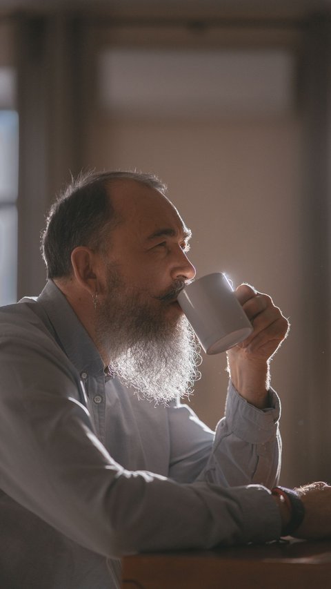 Ketahui Waktu Terbaik untuk Minum Kopi dan Teh, Apakah Pagi Hari atau di Siang Hari