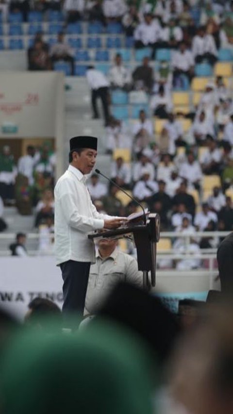 Jokowi: Saya Baca Medsos sampai Geleng-Geleng, Padahal Para Capres Ngopi Bareng