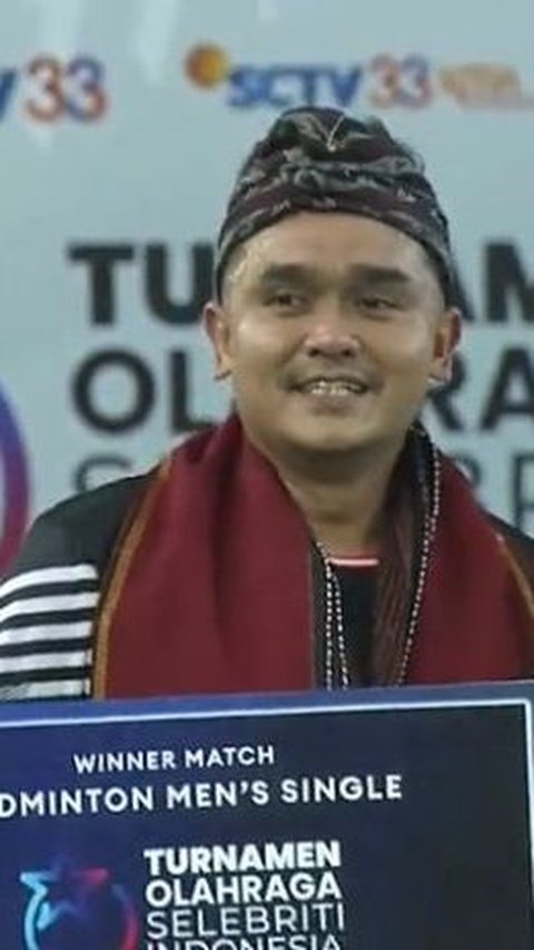 Valentino Jebret Juara Bulu Tangkis Tunggal Putra di 'TOSI' Usai Kalahkan Raffi Ahmad