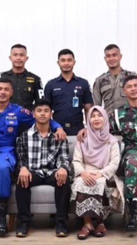 Bikin Salut, Ibu Hebat Ini Besarkan 6 Anak Seorang Diri hingga Sukses