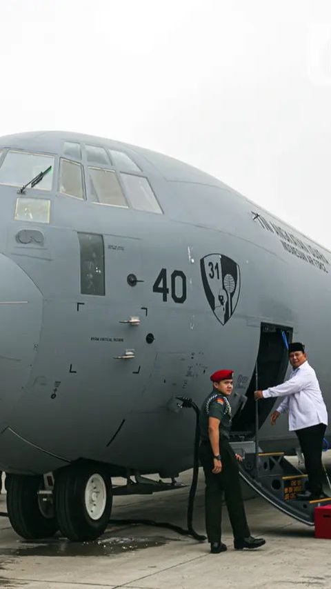 VIDEO:  Mengintip Aksi Prabowo di Dalam Pesawat Super Hercules, Tak Semua Negara Bisa Punya