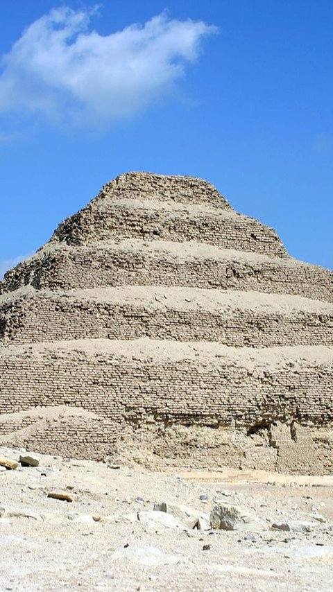 Bukan Giza atau Gunung Padang, Ini Piramida Tertua di Dunia, Usinya 4.700 Tahun