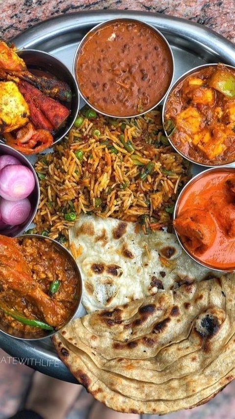 Top 5 Most Famous Pakistan Foods to Try in Your Lifetime
