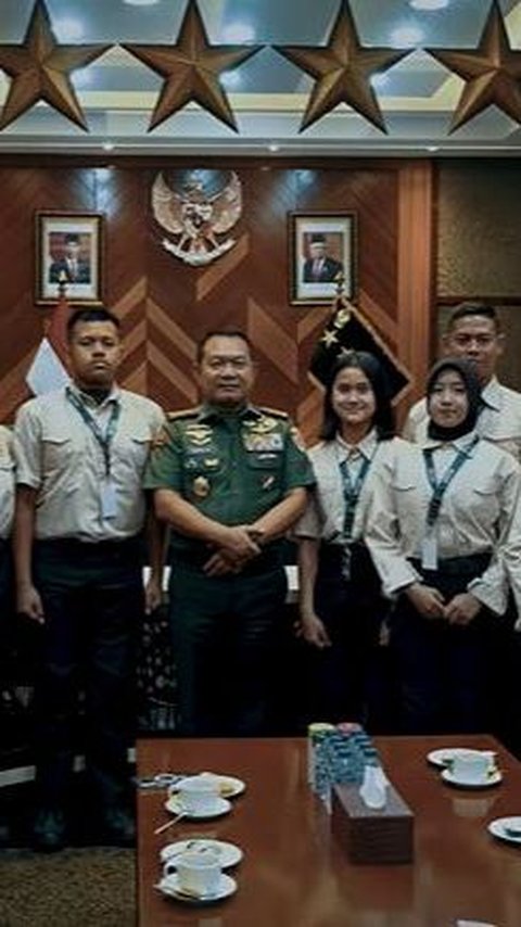 Di Depan Peserta Boot Camp TNI AD To Gen Z, Kasad Dudung Beri Pesan yang Mendalam 'Lupakan Masa Lalu'