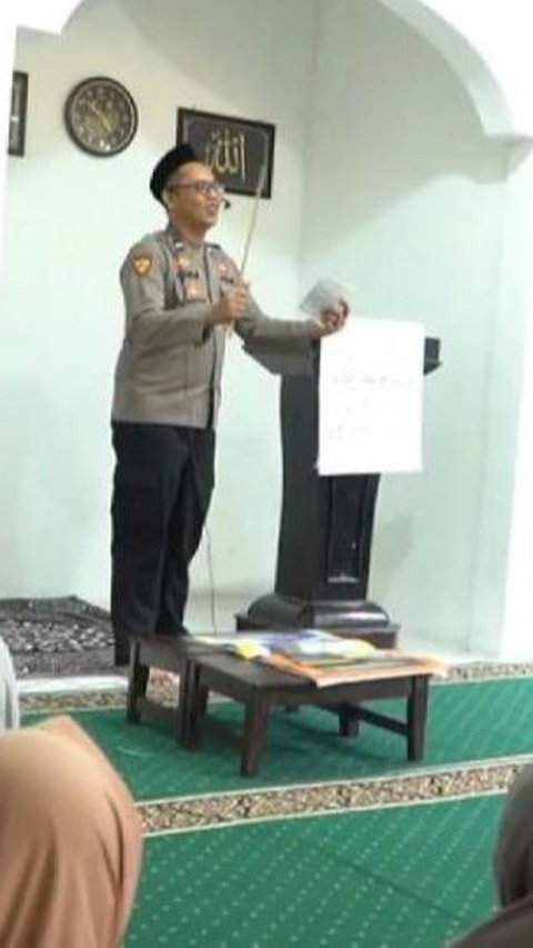 Cerita Aipda Agus Miswanto, Polisi Mulia Sisihkan Gaji Demi Bangun Pesantren & Asuh Santri